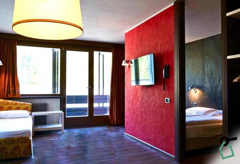 Апартаменты 1 Спальня с Балконом, Hotiday Apartment Collection   Campiglio Grostè