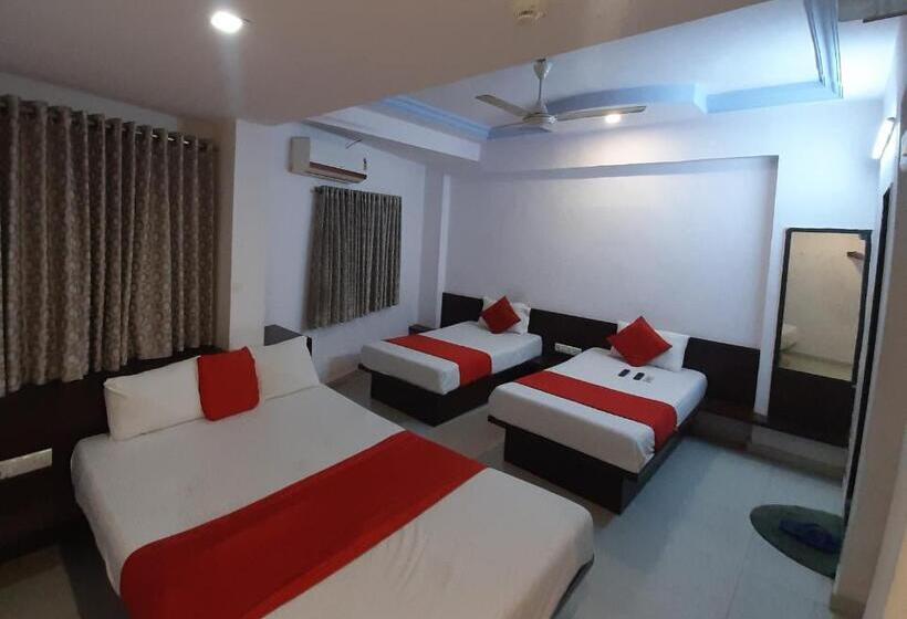 Deluxe-perhehuone, Royal Night