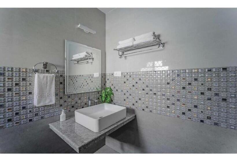 プール付き１ベッドルームヴィラ, Stay Portu