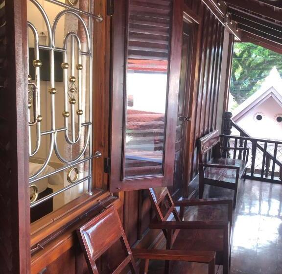 Номер Deluxe с Балконом, Xuan Keo Place House 2