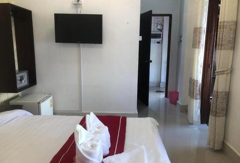 Номер Deluxe с Балконом, Xuan Keo Place House 2