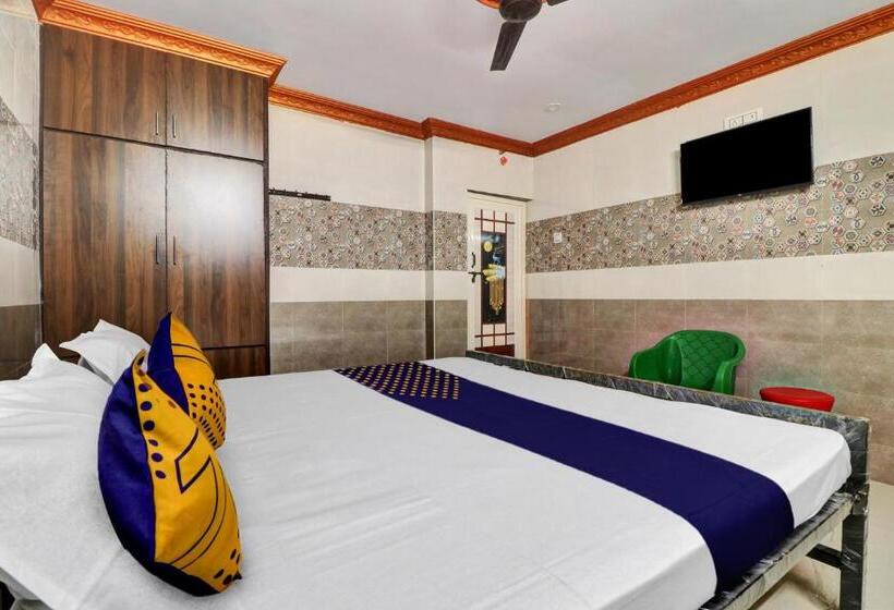 Трехместный Номер Классика, Spot On Hotel Maha Lakshmi