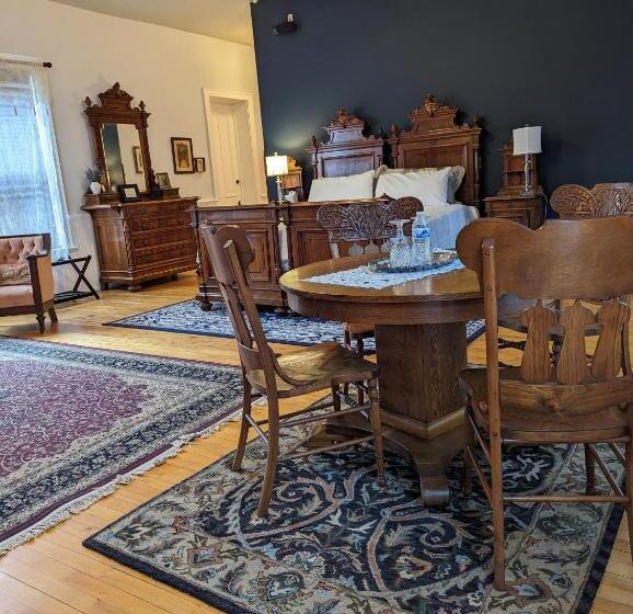 带大床的豪华间, The Vistula Rose B & B