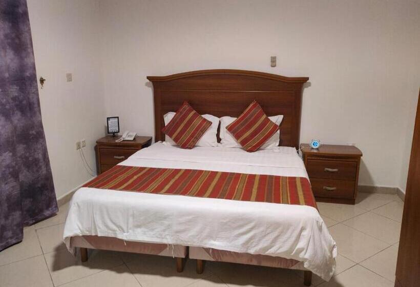 Suíte 2 Dormitórios, منامي للشقق المخدومة كورنيش الخبر اقتصادي