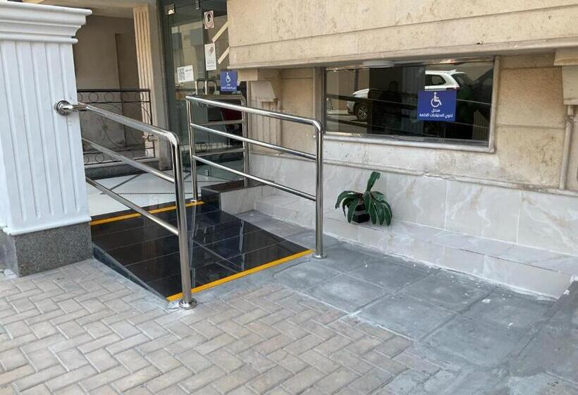 Suíte 2 Dormitórios, منامي للشقق المخدومة كورنيش الخبر اقتصادي