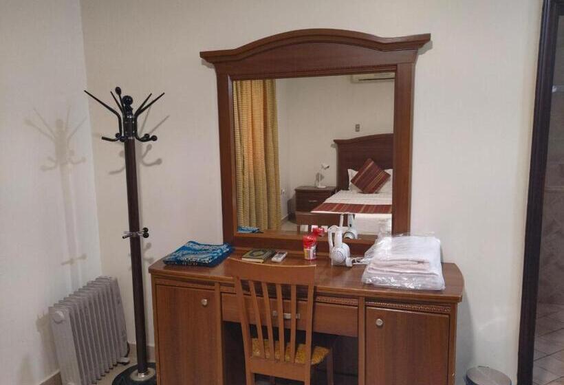 Suíte 2 Dormitórios, منامي للشقق المخدومة كورنيش الخبر اقتصادي