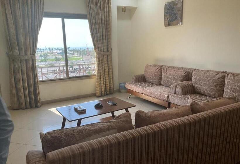 Suíte 2 Dormitórios, منامي للشقق المخدومة كورنيش الخبر اقتصادي