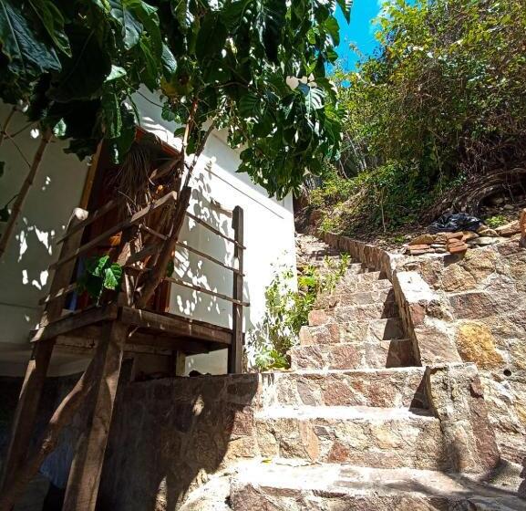 اتاق استاندارد, Cabañas Y Camping Punta Sur Mazunte