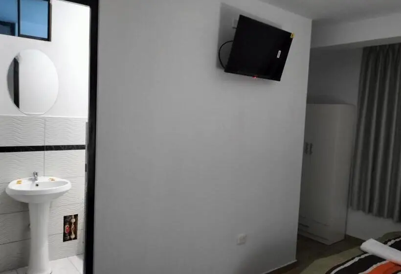 Standard-huone, Alemar S House