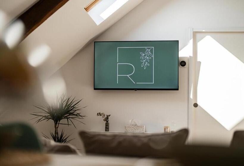 Апартаменты 1 Спальня, Le Domaine De La Rhonelle