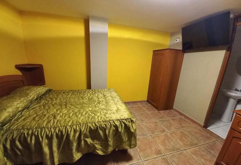 سوییت, La Villa