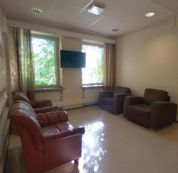 带共用浴室的标准房间, Li Posti