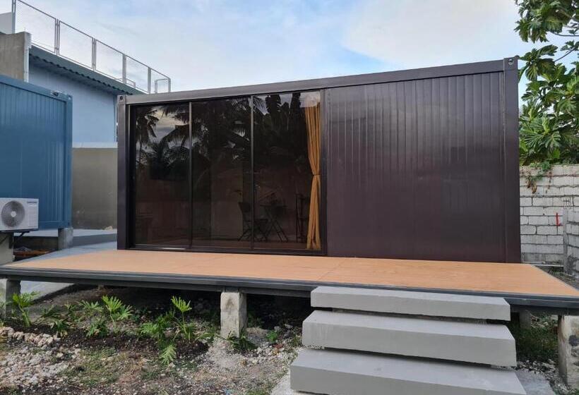 Superior Room with Terrace, Ooni Hostel Moalboal