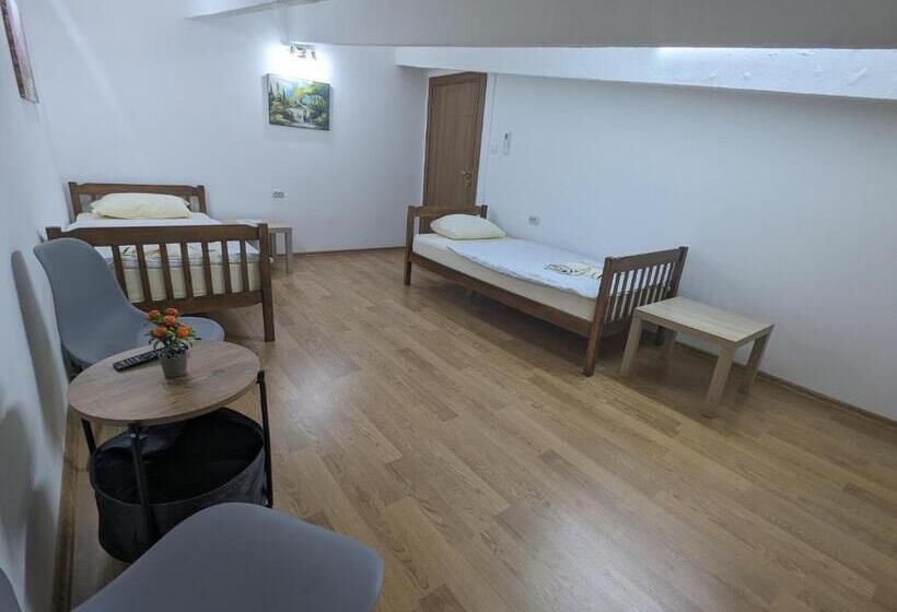 اتاق استاندارد, Apartments Victory