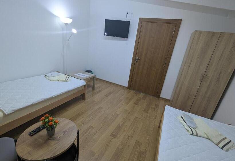 اتاق استاندارد, Apartments Victory