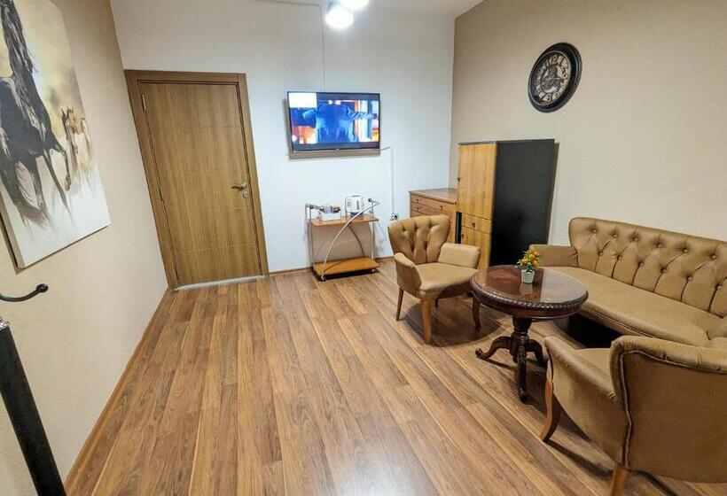 Deluxe Room Mountain View, Apartments Victory