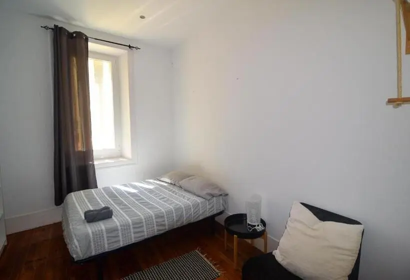 اتاق استاندارد, Embassy Arriaga Private Elegance Rooms In Stylish Shared Apartment
