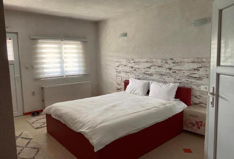 غرفة قياسية, Vila Ivan