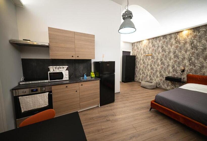 דירת חדר נוף לגינה, Regis 2 Appartamenti Resort Centro Storico