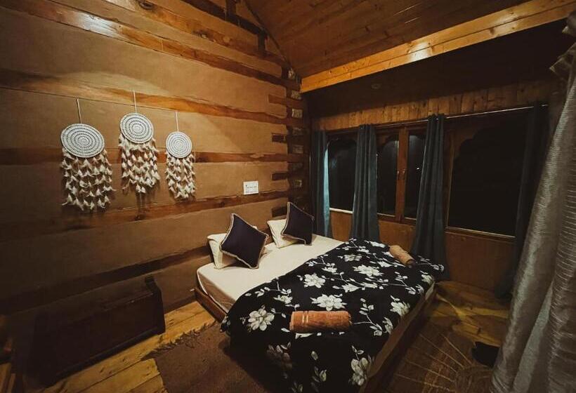 شاليه سوبيريور غرفة نوم واحدة, The Lazy And Slow