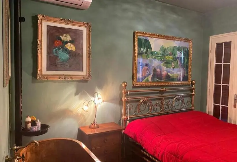 マウンテンビュースタンダードルーム, B&b Al Casel