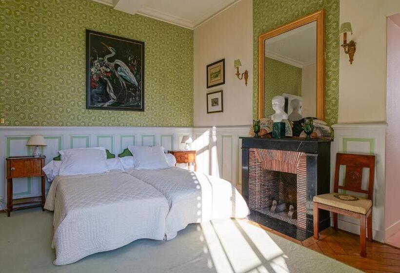 标准间, Château De Thouaré