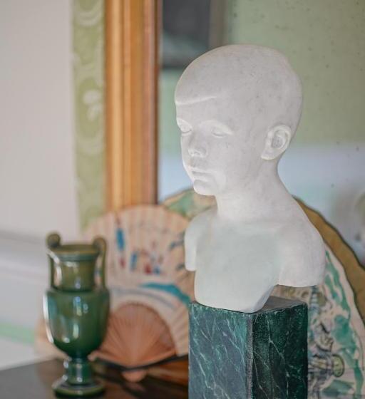 标准间, Château De Thouaré