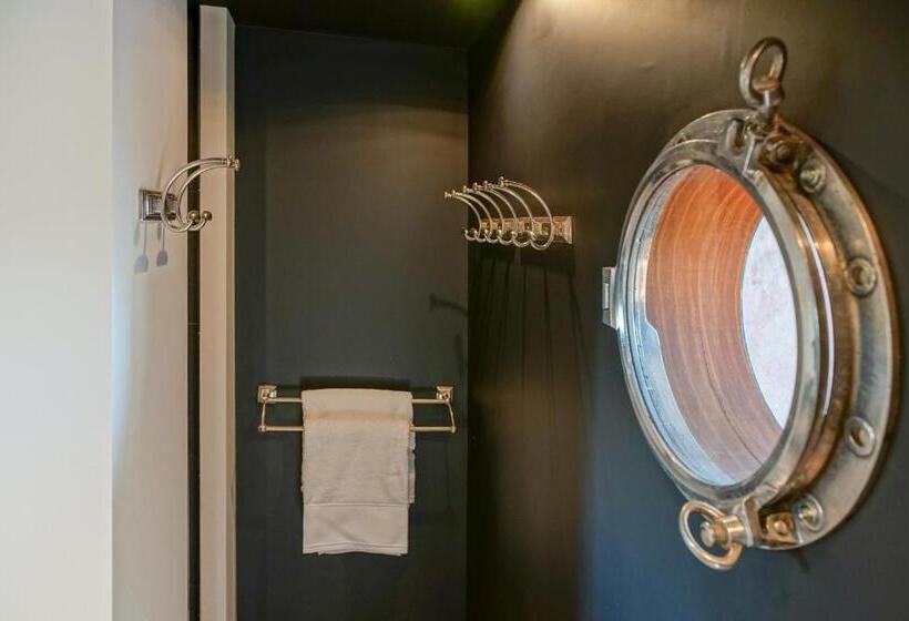 园景标准四人间, Château De Thouaré