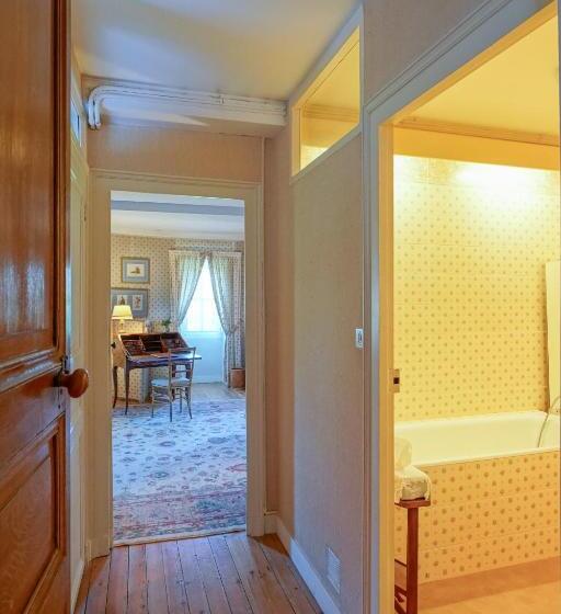 高级大房间, Château De Thouaré