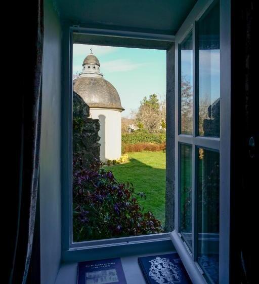 高级大房间, Château De Thouaré