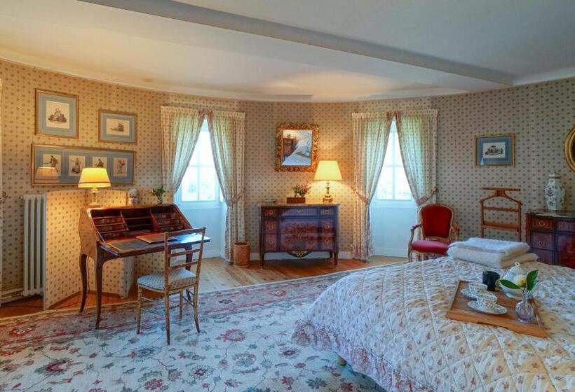 高级大房间, Château De Thouaré