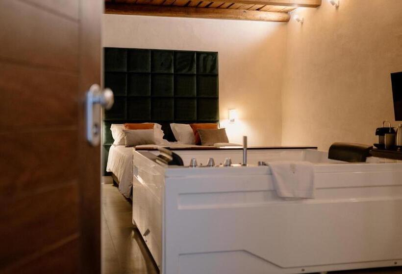 חדר סטנדרט עם מיטת קינג, Fagus   Relax Suites