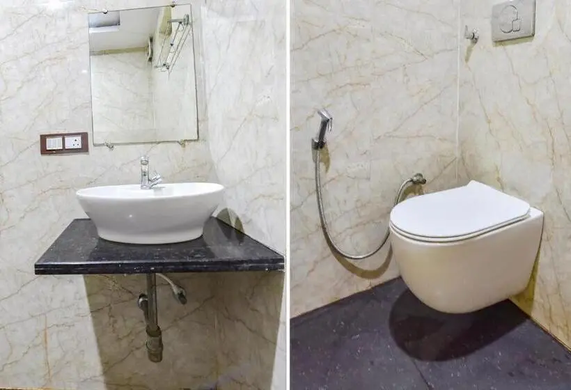 デラックスルーム, Fabhotel Madhav