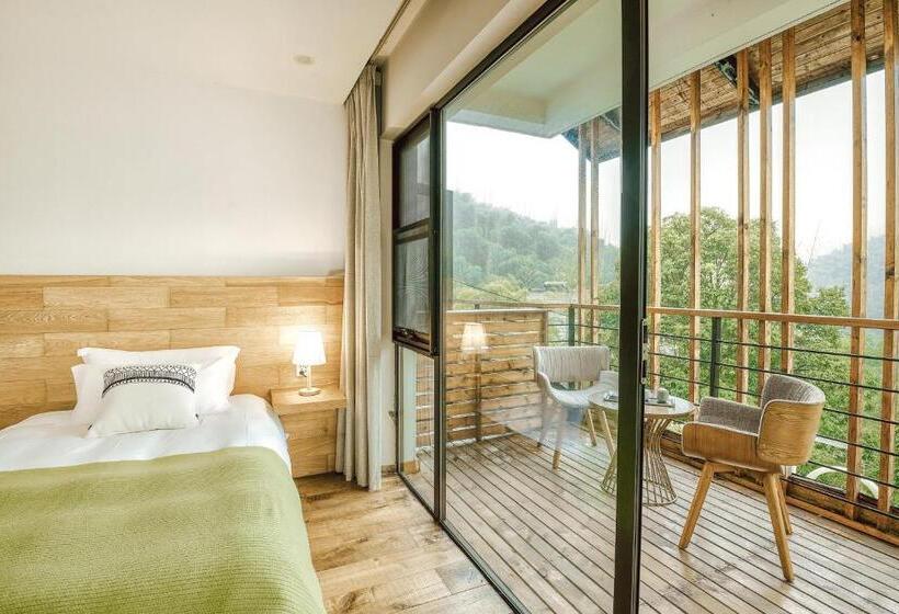 غرفة قياسية مطلة على الجبل, Moganshan Spring Mountain View B&b