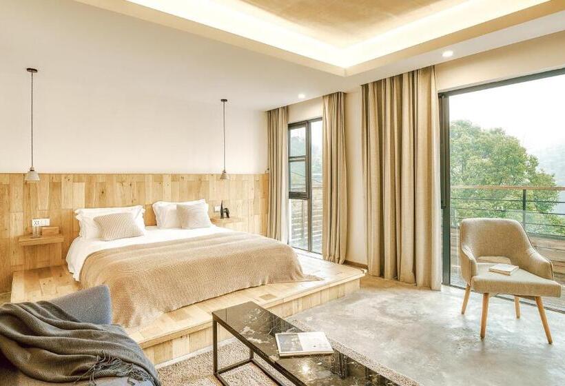 غرفة قياسية سرير كينج, Moganshan Spring Mountain View B&b