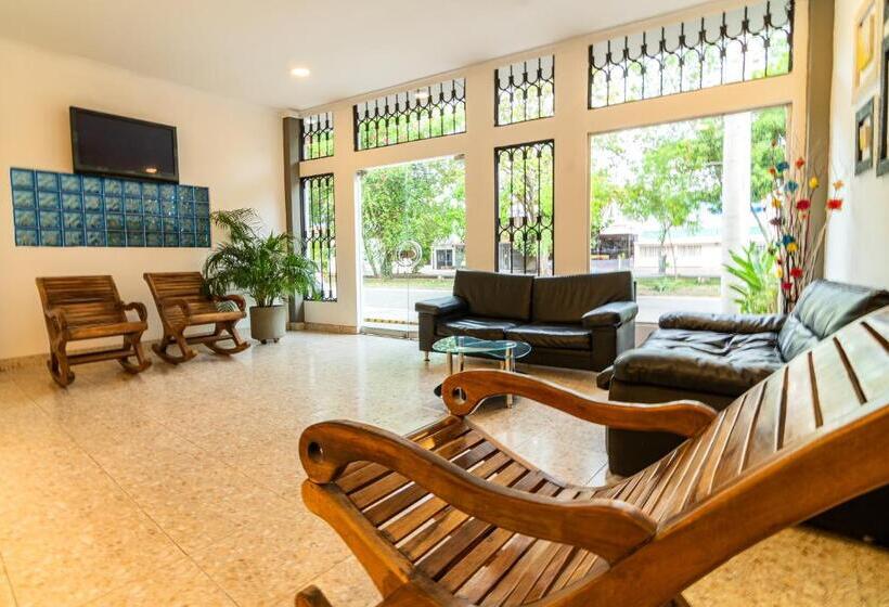 标准单人间, Montanar Home