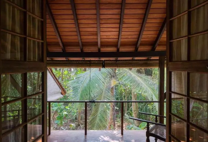 اتاق لوکس با بالکن, Sama Retreats   Kosgoda