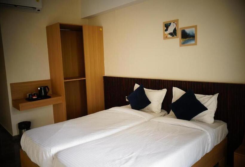 غرفة ديلوكس, Signum Cityscapes Landmark, Dahej