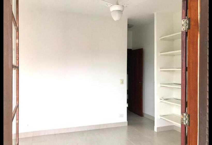 スタンダードシングルルーム, Casa Do Duke: Lar Dos Grandes