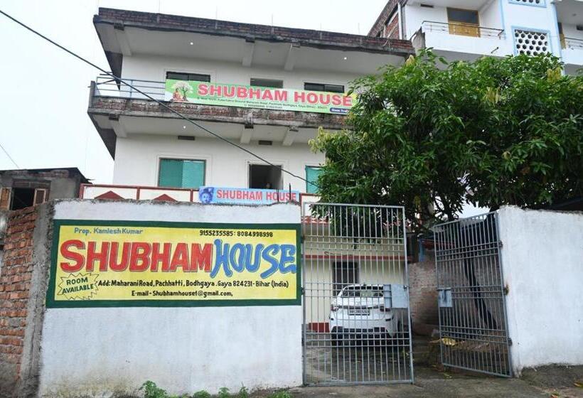 غرفة ديلوكس مزودة بشرفة, Shubham House