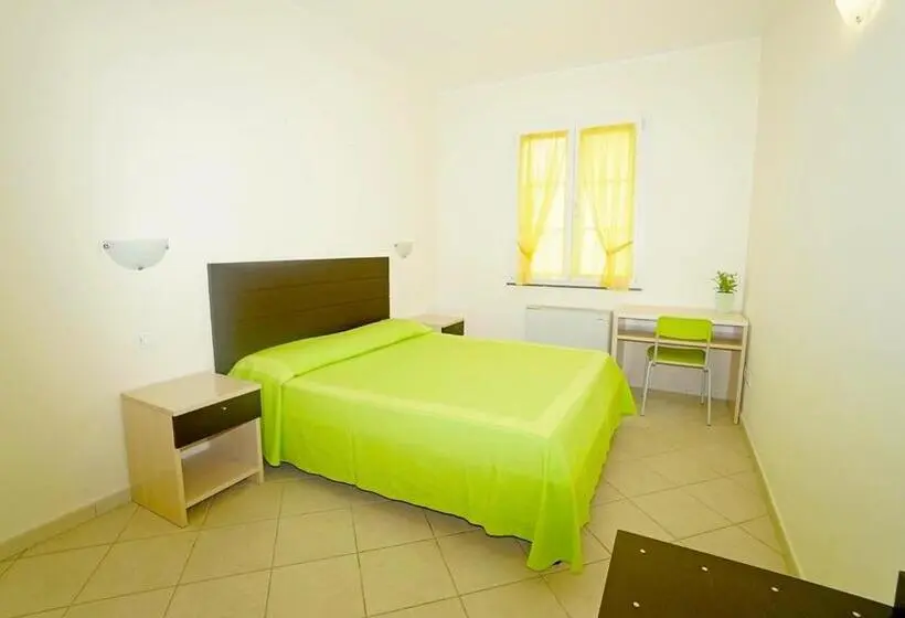 ドゥプレックスルーム, Residence With Swimming Pool In Mazzanta Just 600 Meters From The Beach