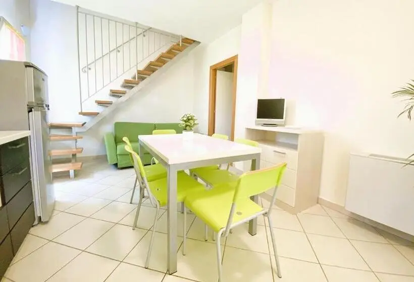 2ベッドルームアパートメント, Residence With Swimming Pool In Mazzanta Just 600 Meters From The Beach