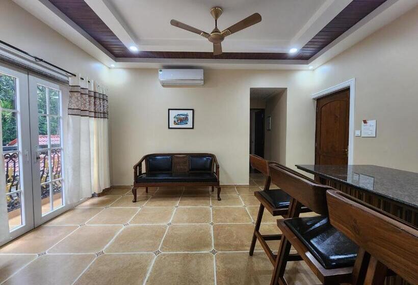 شقة غرفة واحدة, The Royal Oasis Goa