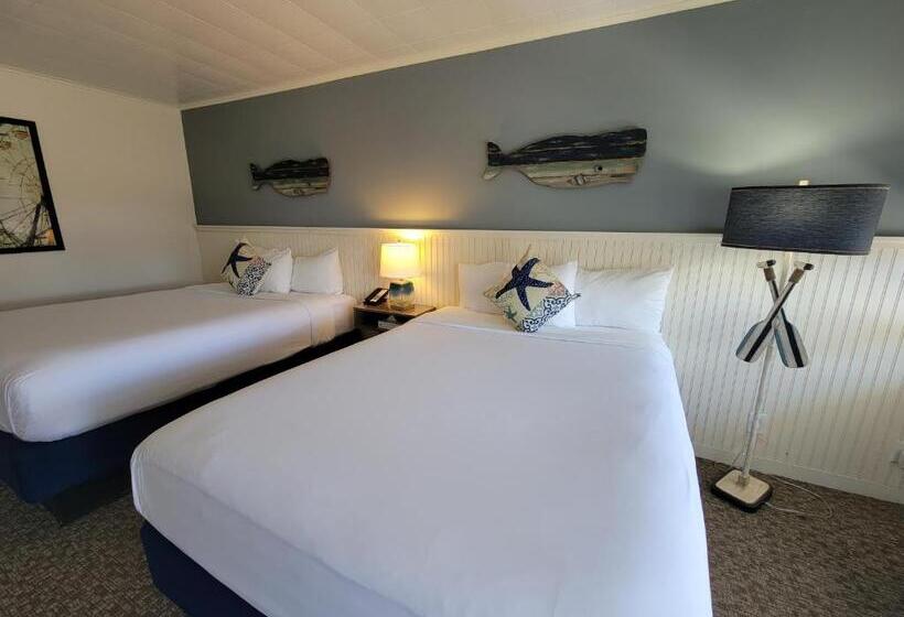 带2个双人床的标准工作室, Circle Hotel Fairfield