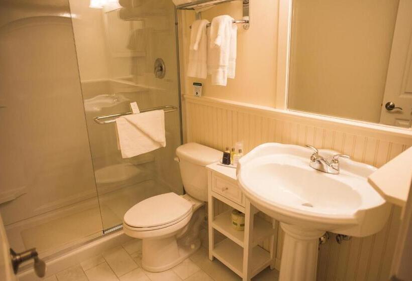 带大床的标准间, Circle Hotel Fairfield