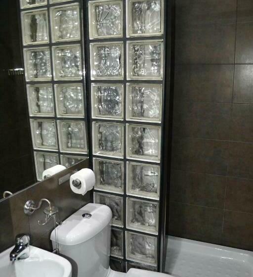 اتاق استاندارد با چشمانداز شهر, Hostal El Brezo