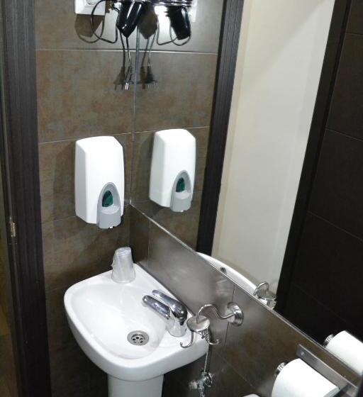 اتاق استاندارد یک نفره, Hostal El Brezo