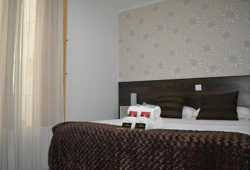 اتاق استاندارد, Hostal El Brezo