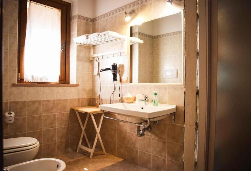 سوییت جونیور با بالکن, Agriturismo Bio Il Quarto