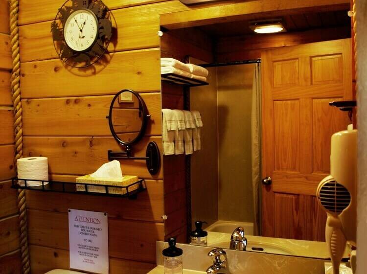 キャビン, Alaskan Suites